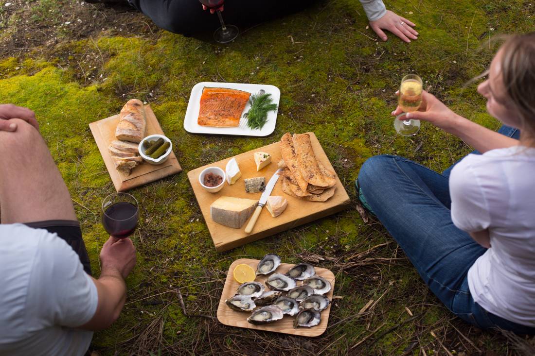 Picnic lunch on Bruny Island Walk