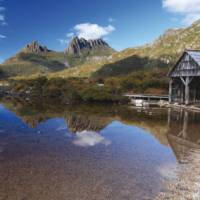 The iconic Cradle Mountain and boat shed at Dove Lake | Adrianne Yzerman