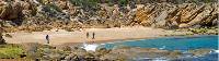 Spectacular coastal walking on Flinders Island |  <i>Andrew Bain</i>