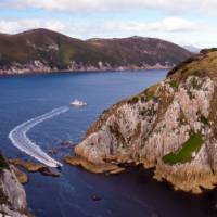 Tender excursion to the Breaksea Islands