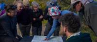 Guide brefing the group in the Walls of Jerusalem National Park | Benny Plunkett