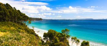 Adventure Bay on Bruny Island | Tourism Tasmania & Andrew McIntosh