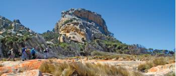 Coastal walking on Flinders Island | Andrew Bain